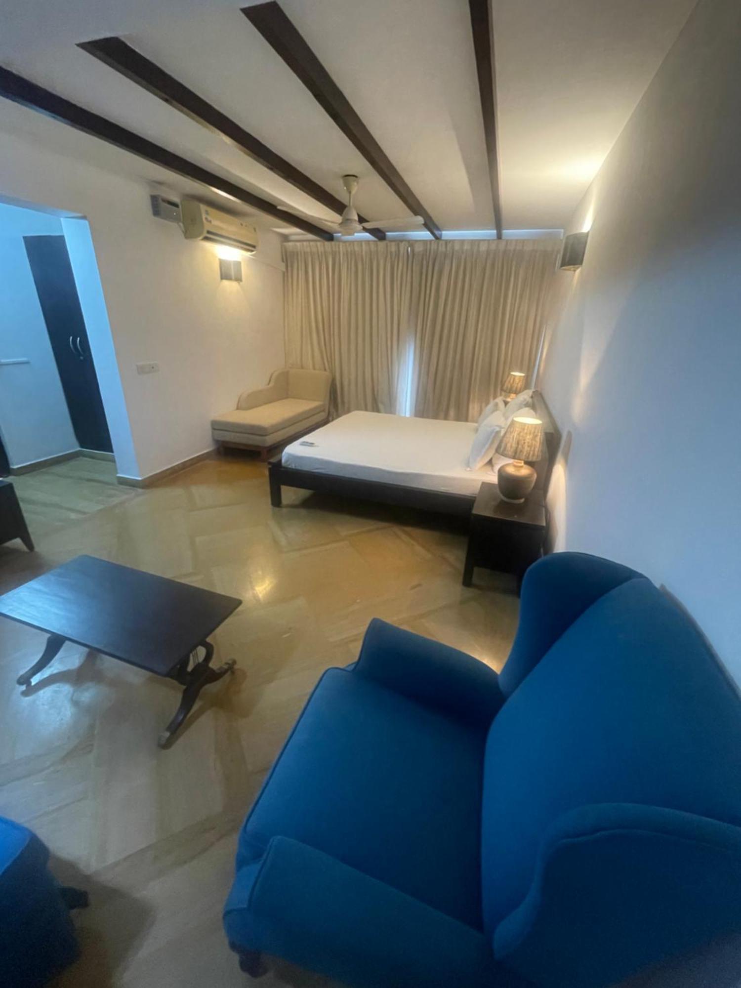 Villa M - Jia 4 Candolim Goa 3Bhk, Pool Facing, Near Beach, Free Breakfast, Free Wifi And Prime Location Aguada Eksteriør billede