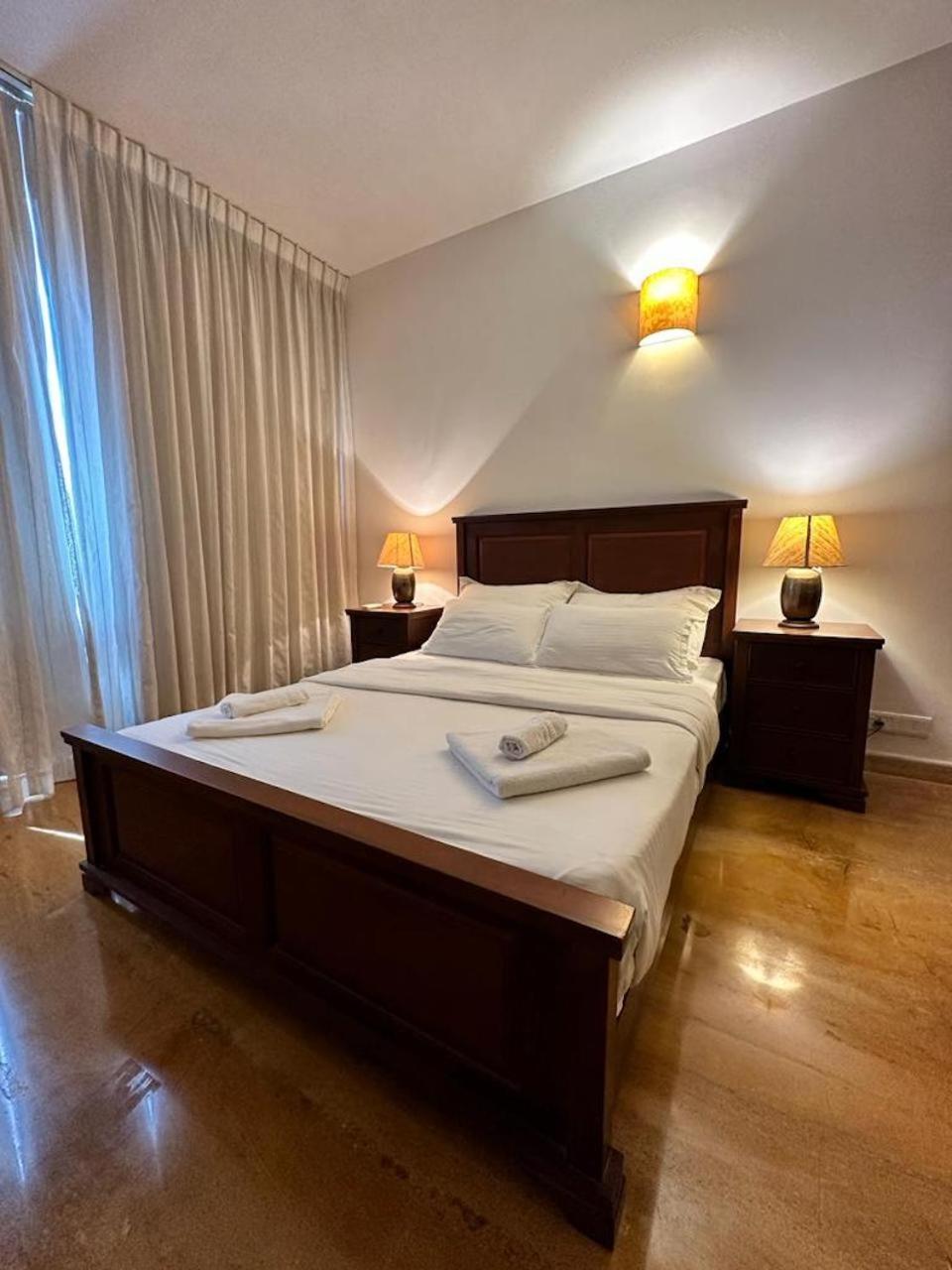 Villa M - Jia 4 Candolim Goa 3Bhk, Pool Facing, Near Beach, Free Breakfast, Free Wifi And Prime Location Aguada Eksteriør billede