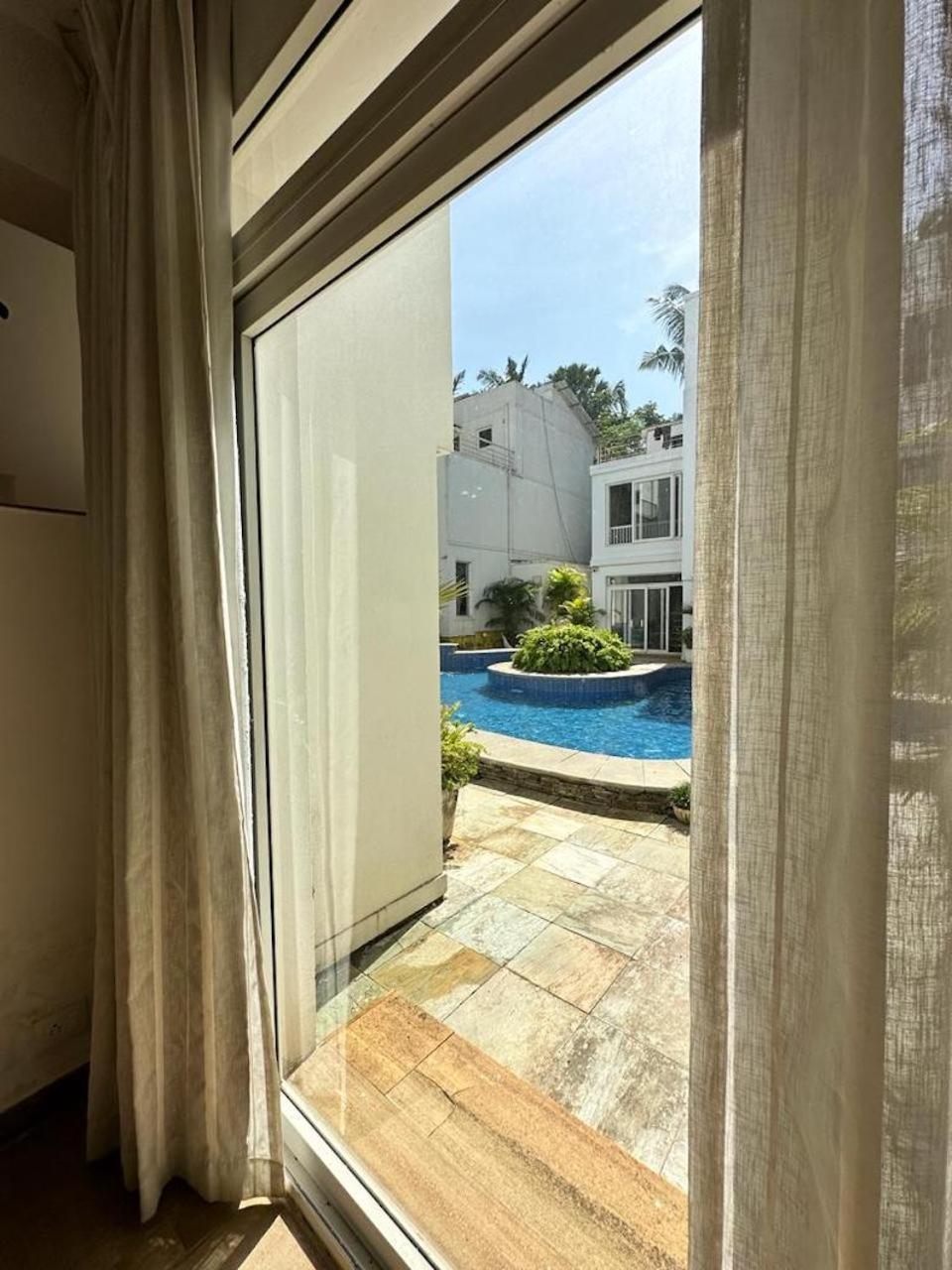 Villa M - Jia 4 Candolim Goa 3Bhk, Pool Facing, Near Beach, Free Breakfast, Free Wifi And Prime Location Aguada Eksteriør billede
