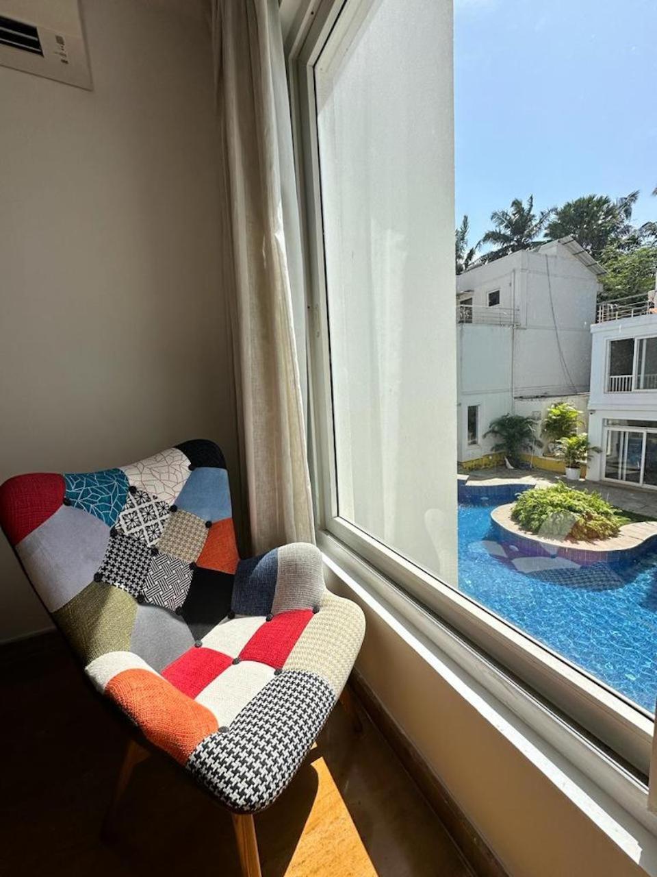 Villa M - Jia 4 Candolim Goa 3Bhk, Pool Facing, Near Beach, Free Breakfast, Free Wifi And Prime Location Aguada Eksteriør billede