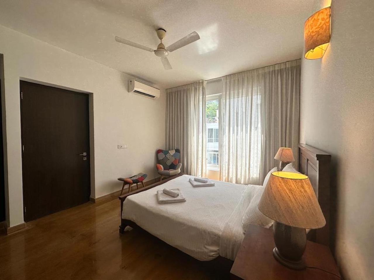 Villa M - Jia 4 Candolim Goa 3Bhk, Pool Facing, Near Beach, Free Breakfast, Free Wifi And Prime Location Aguada Eksteriør billede